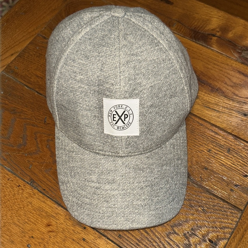 Express Cap - Picture 2 of 8